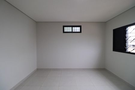 Casa para alugar com 80m², 2 quartos e 1 vagaQuarto 1