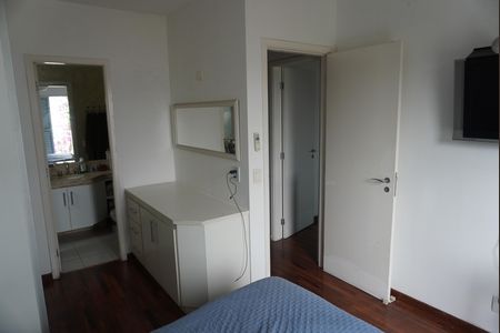 Casa de condomínio para alugar com 180m², 3 quartos e sem vagaSuíte 1