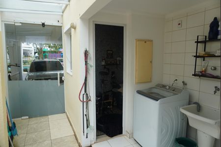 Casa de condomínio para alugar com 180m², 3 quartos e sem vagaÁrea de Serviço
