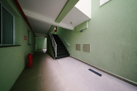 Apartamento à venda com 40m², 2 quartos e sem vagaÁrea comum