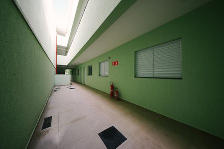 Apartamento à venda com 40m², 2 quartos e sem vagaÁrea comum
