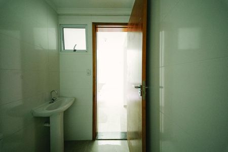 Apartamento à venda com 40m², 2 quartos e sem vagaBanheiro