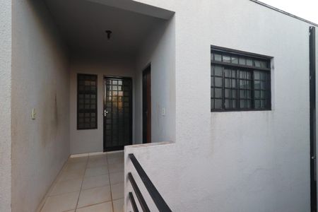 Entrada de apartamento para alugar com 2 quartos, 70m² em Vila Tiberio, Ribeirão Preto