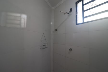 Apartamento para alugar com 70m², 2 quartos e 1 vaga Apartamento para alugar com 70m², 2 quartos e 1 vagaBanheiro da Suíte
