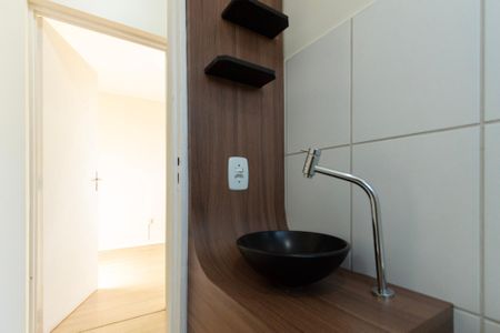 Apartamento para alugar com 55m², 2 quartos e 1 vaga Apartamento para alugar com 55m², 2 quartos e 1 vagaBanheiro