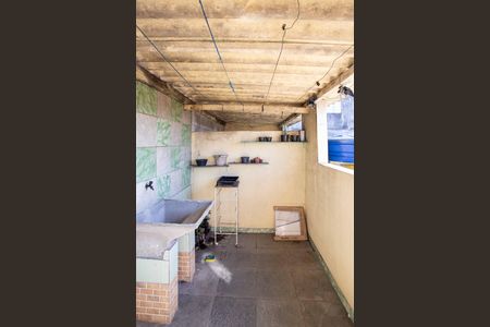 Casa para alugar com 48m², 1 quarto e sem vagaÁrea de Serviço