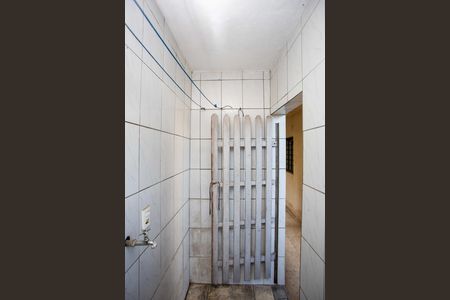 Casa para alugar com 38m², 1 quarto e sem vagaÁrea de Serviço