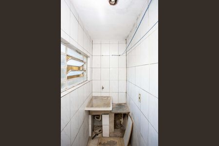 Casa para alugar com 38m², 1 quarto e sem vagaÁrea de Serviço