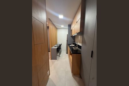 Cozinha de kitnet/studio para alugar com 1 quarto, 27m² em Vila Gomes Cardim, São Paulo