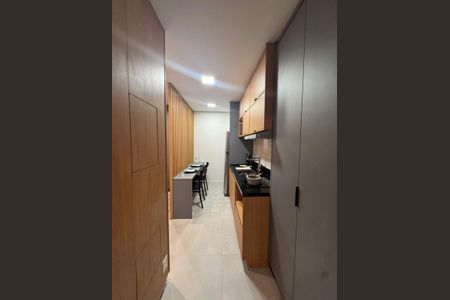 Cozinha de kitnet/studio para alugar com 1 quarto, 27m² em Vila Gomes Cardim, São Paulo