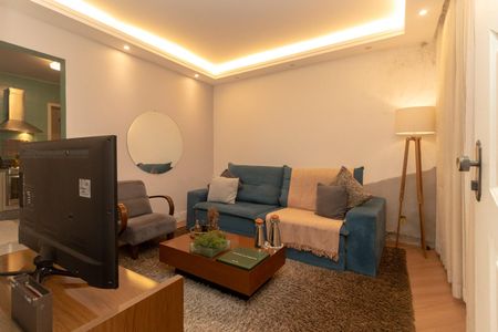Casa à venda com 5 quartos, 180m² em Jardim Independência (são Paulo), São Paulo