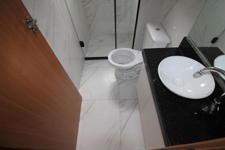 Apartamento para alugar com 37m², 2 quartos e sem vagaBanheiro