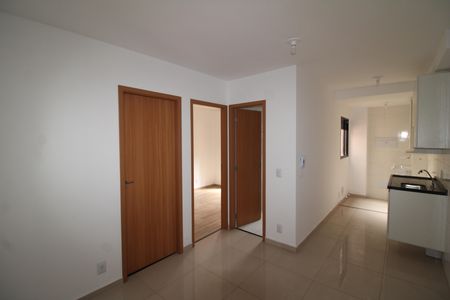 Sala / Cozinha de apartamento para alugar com 2 quartos, 37m² em Vila Amalia (zona Norte), São Paulo