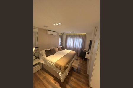 Apartamento à venda com 178m², 3 quartos e 3 vagas Apartamento à venda com 178m², 3 quartos e 3 vagasQuarto