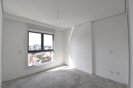 Suíte de apartamento à venda com 3 quartos, 137m² em Centro, Curitiba