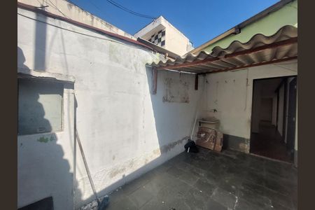 Casa para alugar com 43m², 1 quarto e 1 vagaGaragem - Área de Serviço