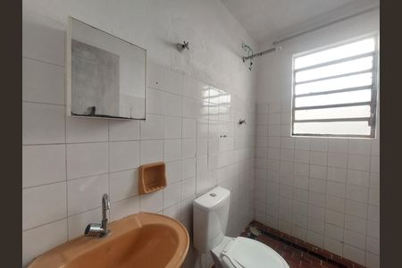 Banheiro de casa para alugar com 1 quarto, 43m² em Vila do Castelo, São Paulo
