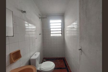 Banheiro de casa para alugar com 1 quarto, 43m² em Vila do Castelo, São Paulo