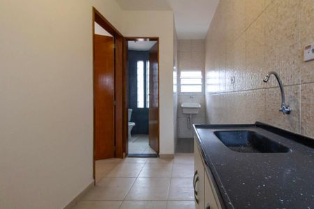 Cozinha e Área de Serviço de kitnet/studio para alugar com 1 quarto, 42m² em Penha de França, São Paulo