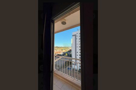 Varanda de apartamento à venda com 3 quartos, 67m² em Vila Antonieta, São Paulo