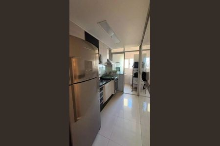 Cozinha de apartamento à venda com 3 quartos, 67m² em Vila Antonieta, São Paulo