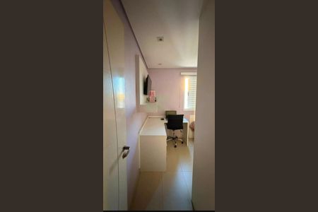 Quarto de apartamento à venda com 3 quartos, 67m² em Vila Antonieta, São Paulo