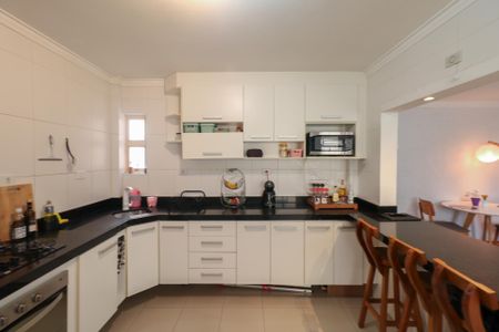 Apartamento à venda com 80m², 2 quartos e sem vaga Apartamento à venda com 80m², 2 quartos e sem vagaCozinha