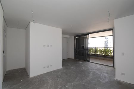 Sala e Cozinha de apartamento à venda com 2 quartos, 95m² em Centro, Curitiba