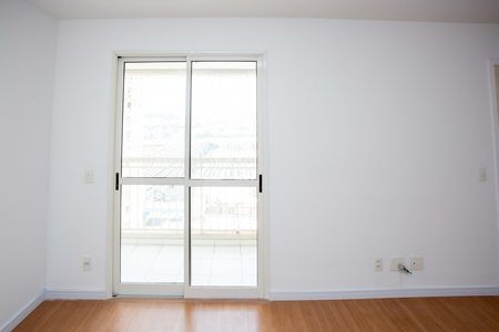 Sala de apartamento para alugar com 2 quartos, 50m² em Piraporinha, Diadema