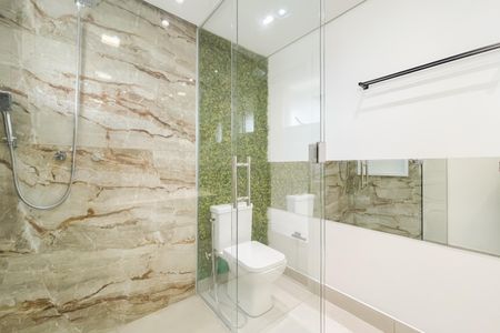 Apartamento à venda com 92m², 3 quartos e 2 vagas Apartamento à venda com 92m², 3 quartos e 2 vagasBanheiro da Suíte
