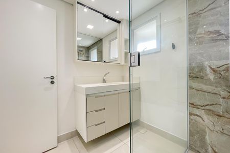 Apartamento à venda com 92m², 3 quartos e 2 vagas Apartamento à venda com 92m², 3 quartos e 2 vagasBanheiro da Suíte