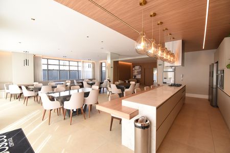 Área comum de apartamento à venda com 3 quartos, 157m² em Centro, Curitiba