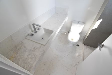 Apartamento à venda com 157m², 3 quartos e 3 vagasBanheiro da Suíte