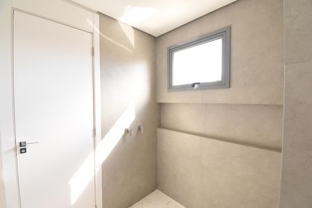 Apartamento à venda com 147m², 2 quartos e 3 vagasBanheiro da Suíte 2
