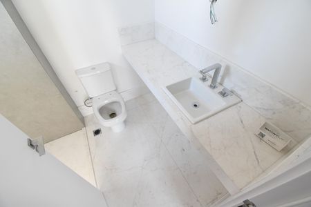 Apartamento à venda com 147m², 2 quartos e 3 vagasBanheiro da Suíte 2