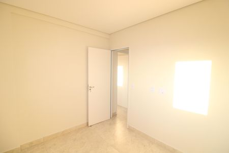 Apartamento para alugar com 45m², 2 quartos e 1 vagaQuarto 2