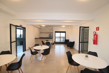 Apartamento para alugar com 45m², 2 quartos e 1 vagaÁrea Comum