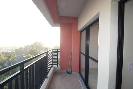 Apartamento para alugar com 45m², 2 quartos e 1 vagaSala / Cozinha - Varanda