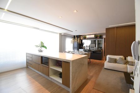 Apartamento à venda com 137m², 2 quartos e 2 vagasSala e Cozinha