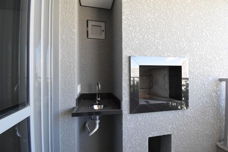 Sacada de apartamento à venda com 2 quartos, 105m² em Centro, Curitiba