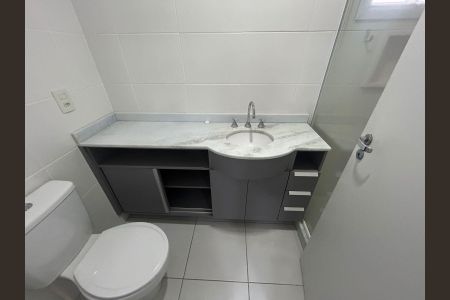 Apartamento para alugar com 78m², 3 quartos e 2 vagas Apartamento para alugar com 78m², 3 quartos e 2 vagasBanheiro