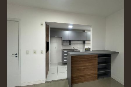 Apartamento para alugar com 78m², 3 quartos e 2 vagas Apartamento para alugar com 78m², 3 quartos e 2 vagasCozinha e Área de Serviço