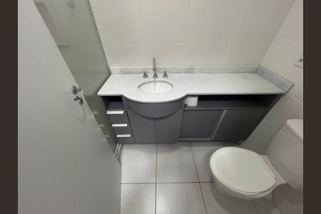 Apartamento para alugar com 78m², 3 quartos e 2 vagas Apartamento para alugar com 78m², 3 quartos e 2 vagasBanheiro da Suíte