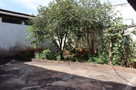 Casa à venda com 481m², 3 quartos e 6 vagasQuintal