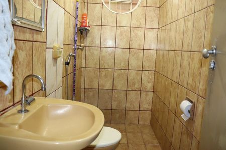 Casa à venda com 481m², 3 quartos e 6 vagasBanheiro Social