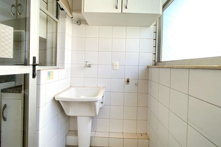 Apartamento à venda com 85m², 2 quartos e 2 vagas Apartamento à venda com 85m², 2 quartos e 2 vagasÁrea de Serviço