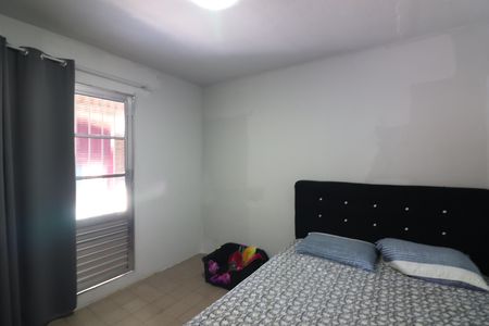 Casa à venda com 213m², 4 quartos e 2 vagasQuarto 2