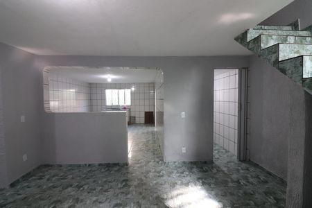Casa à venda com 213m², 4 quartos e 2 vagasSala Casa 2