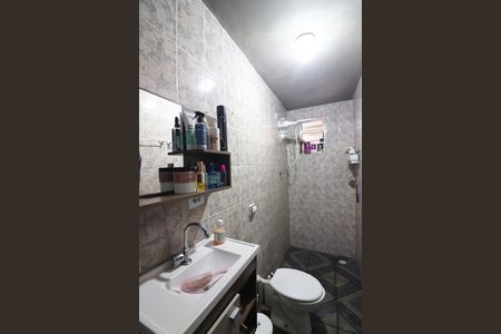 Casa à venda com 213m², 4 quartos e 2 vagasBanheiro Social