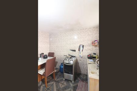 Casa à venda com 213m², 4 quartos e 2 vagasCozinha 